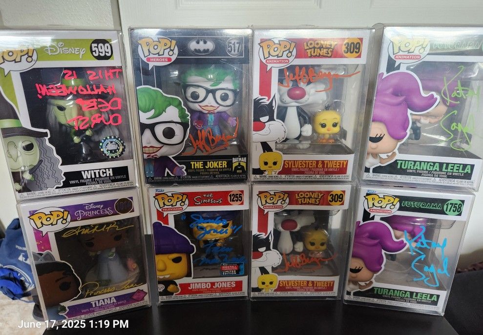 Autograph Voice Actor FUNKO POPS! Certified And Brand New In Soft Protectors