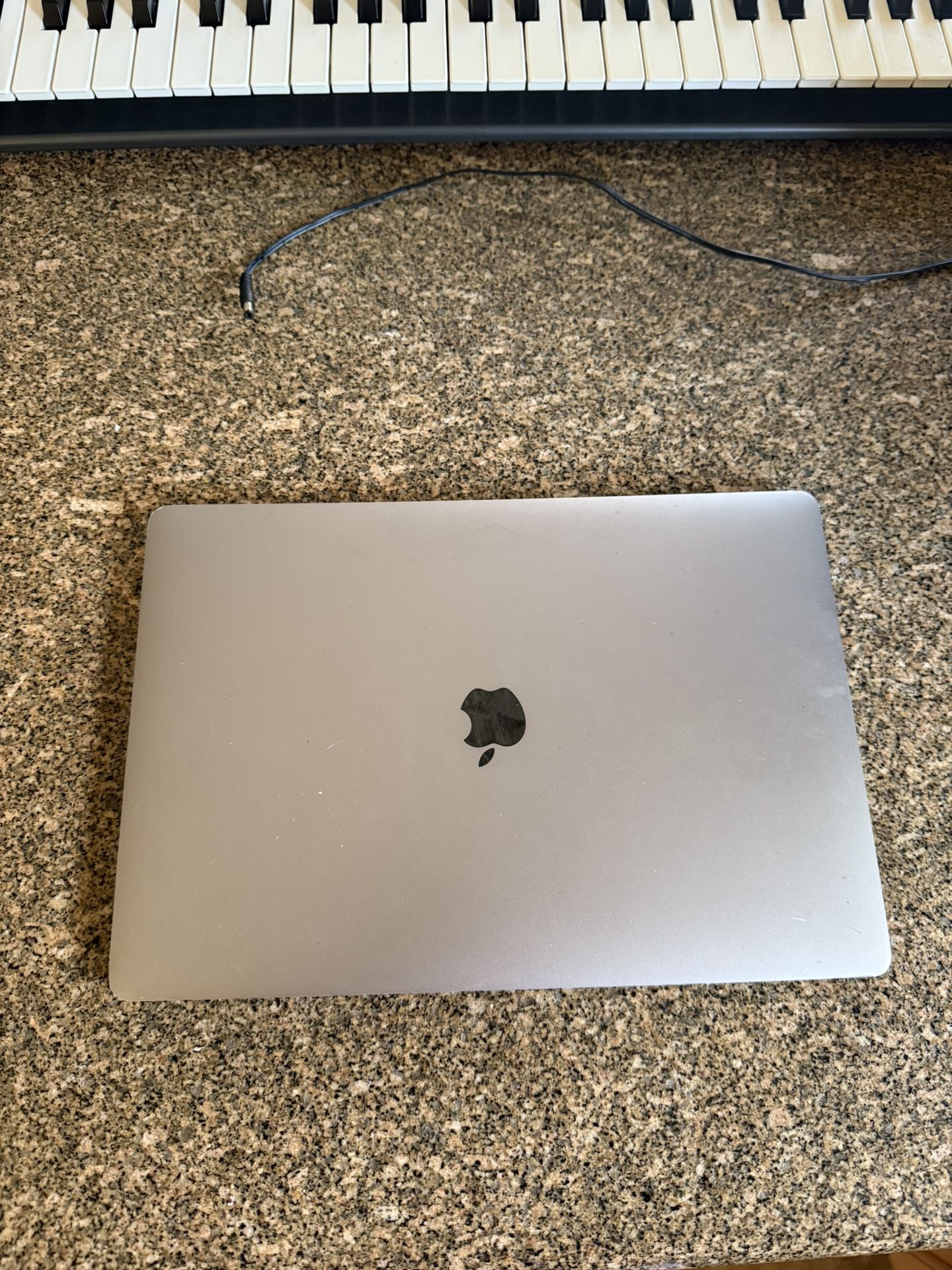 Macbook Pro Upgraded Specs I7 16gb Ram 2017