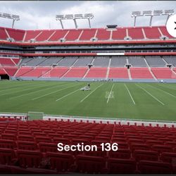 buccaneers commanders tickets goes for around 500$