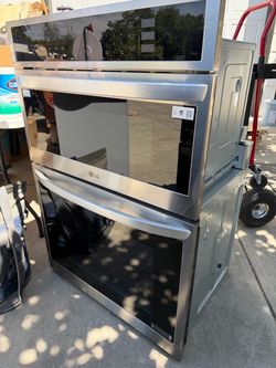 LG Wall Electric Oven microwave combo WCEP6423F