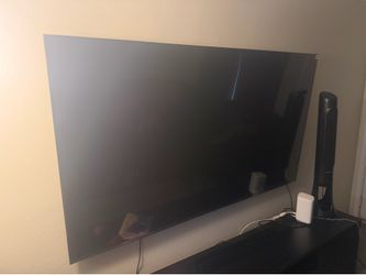 85 inch Roku tv