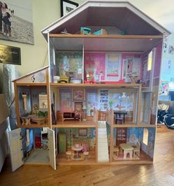 Dollhouse