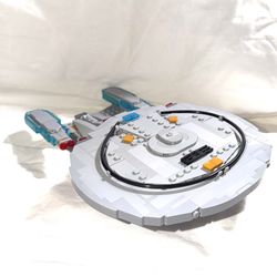 Star Trek Enterprise D Building Blocks Set. Nib