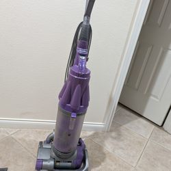 Dyson Animal Vacuum Cleaner