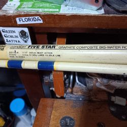 Twelve and a half foot surf casting rod with a bayliss real