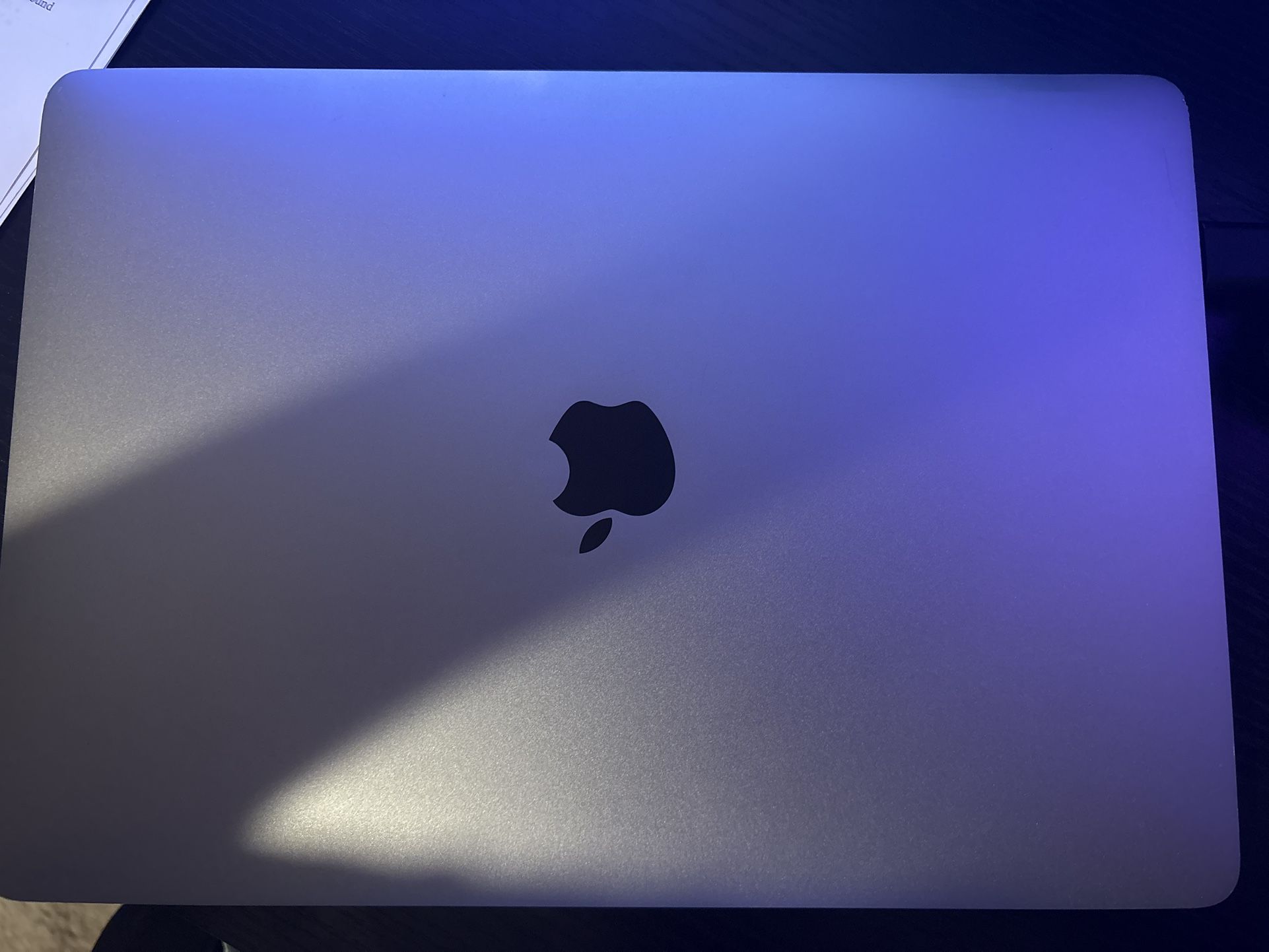 2016 MacBook Pro – 13” – 256GB