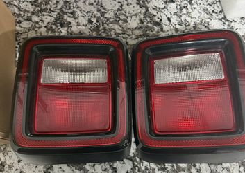 Jeep Wrangler JLU/JL Taillights