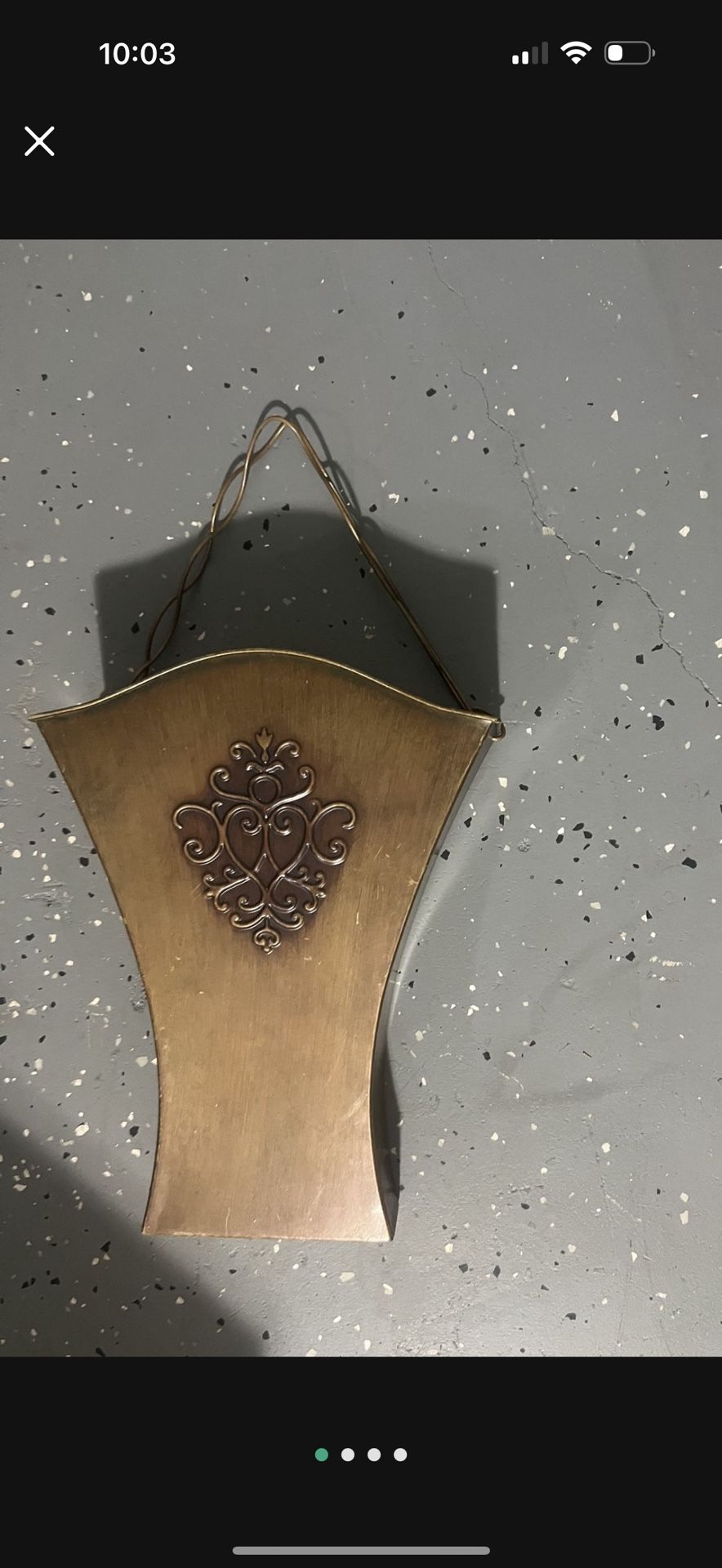 Gold Metal Hanging Door Wreath