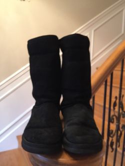 Tall Ugg's size 8-8.5