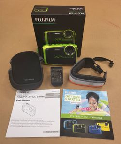 Fuji XP120 Digital Camera Bundle - Lime