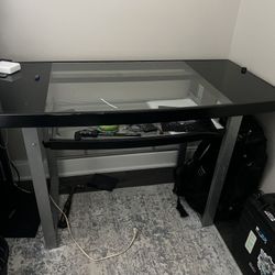 Glass Desk 47 X 22 X 29