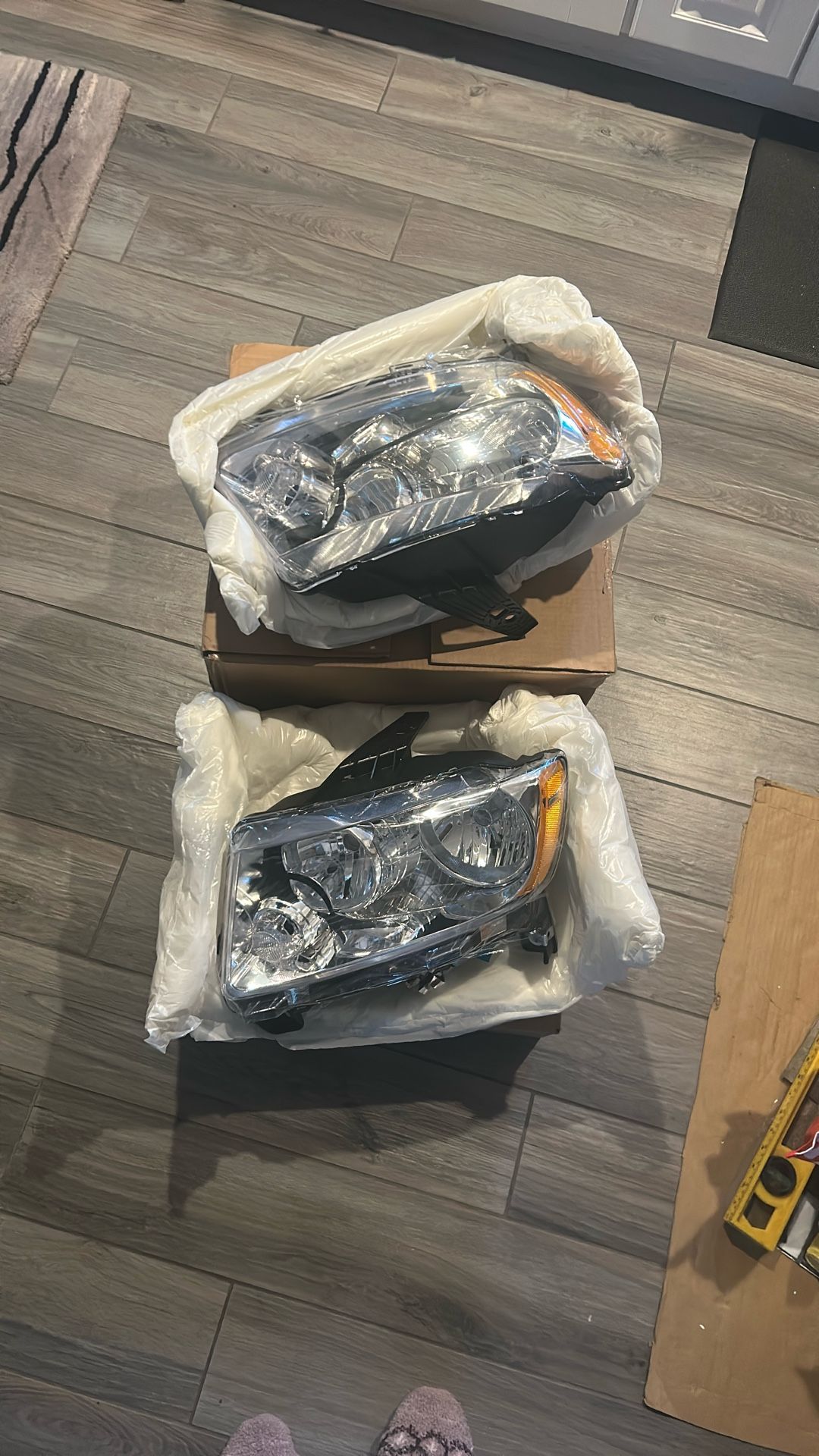 Jeep Headlights 2011 New In Box