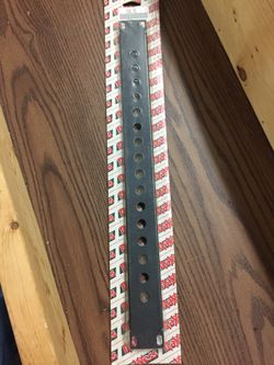 Raxxess S16.25 one space 16) 1/4” hole bar