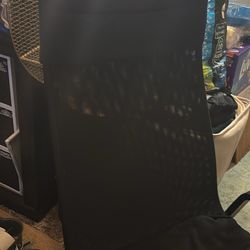 BLACK MESH AND WOOD CHAIR