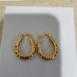Beautiful, 925 Gold, Plated Earrings,New.