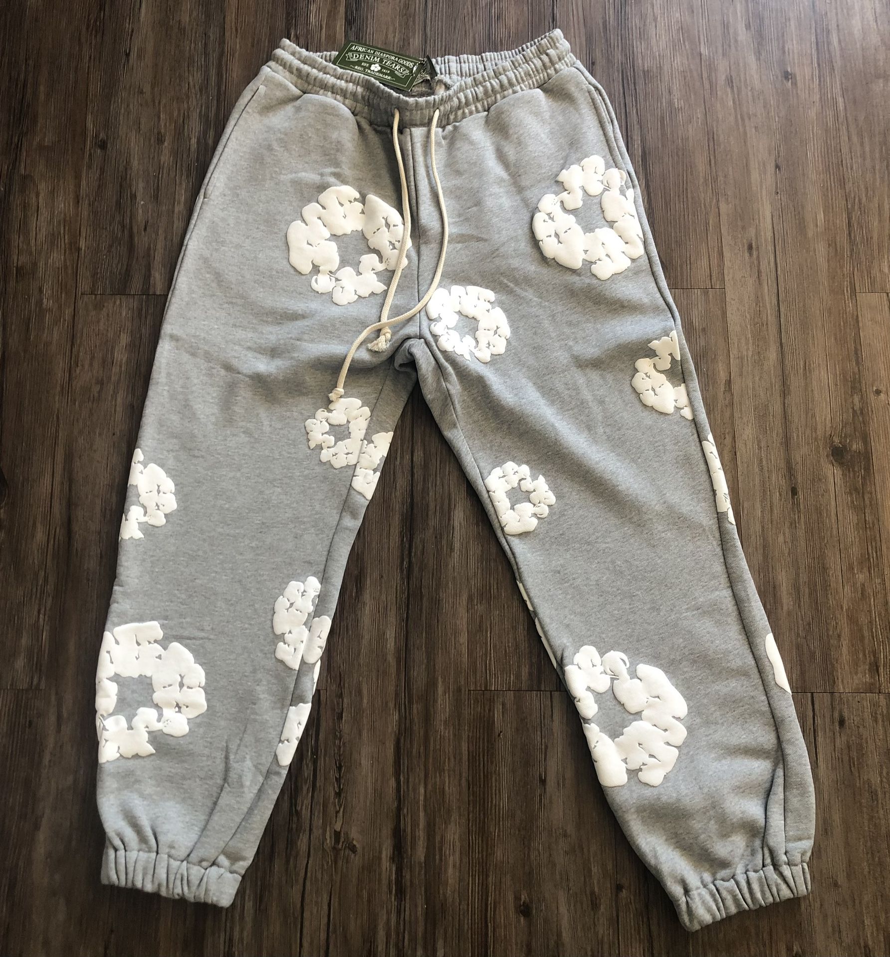 Men’s Denim Tears Sweatpants Size XL