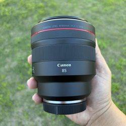 RF 85mm 1.2L