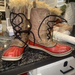 Sorel Boots Size 101/2