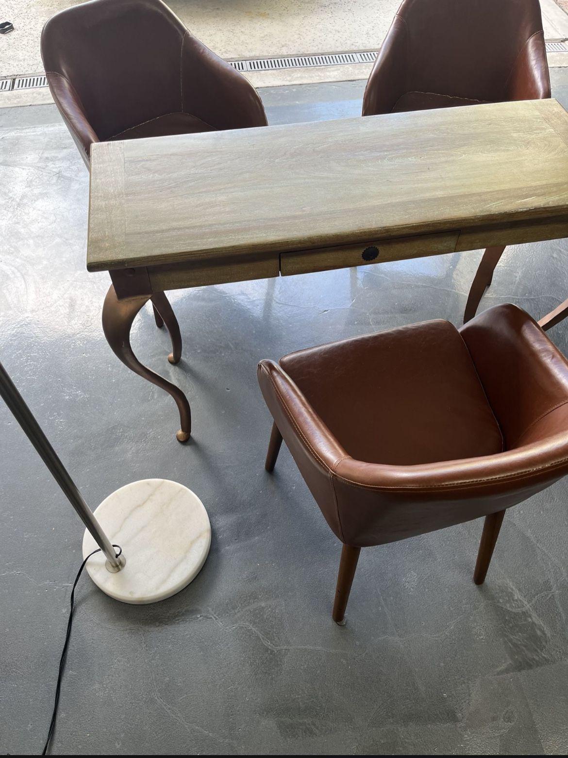 Home Office Of Workstation Compete