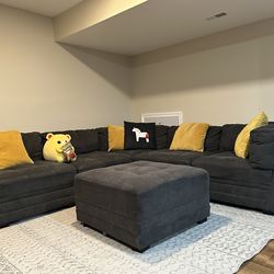 Sectional Sofa with Ottoman