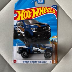 ‘19 CHEVY SILVERADO TRAL BOSS LT