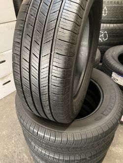 Set used tires size 225/65/17 MICHELIN