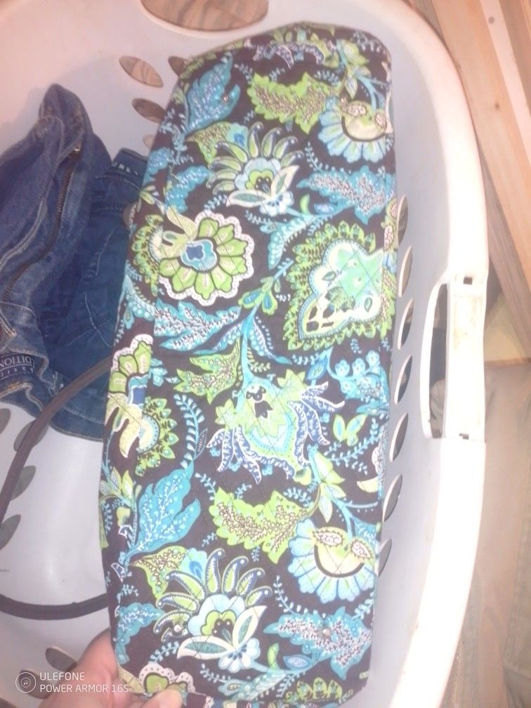 Huge Vera Bradley Bag Used Once.