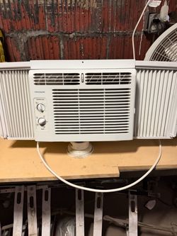 Frigidaire window air conditioner
