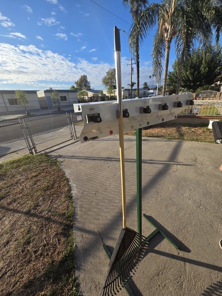 Mop Holder