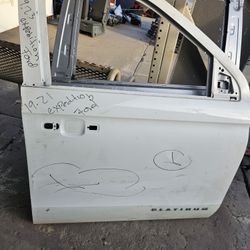 Ford Expedition Right Door Oem