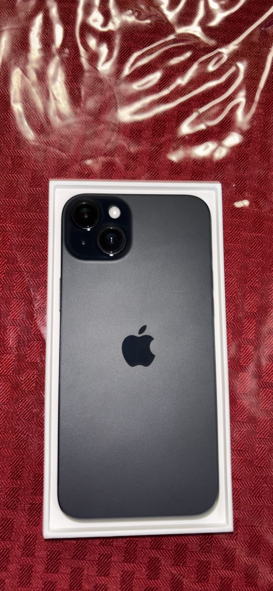 iPhone 15 Plus