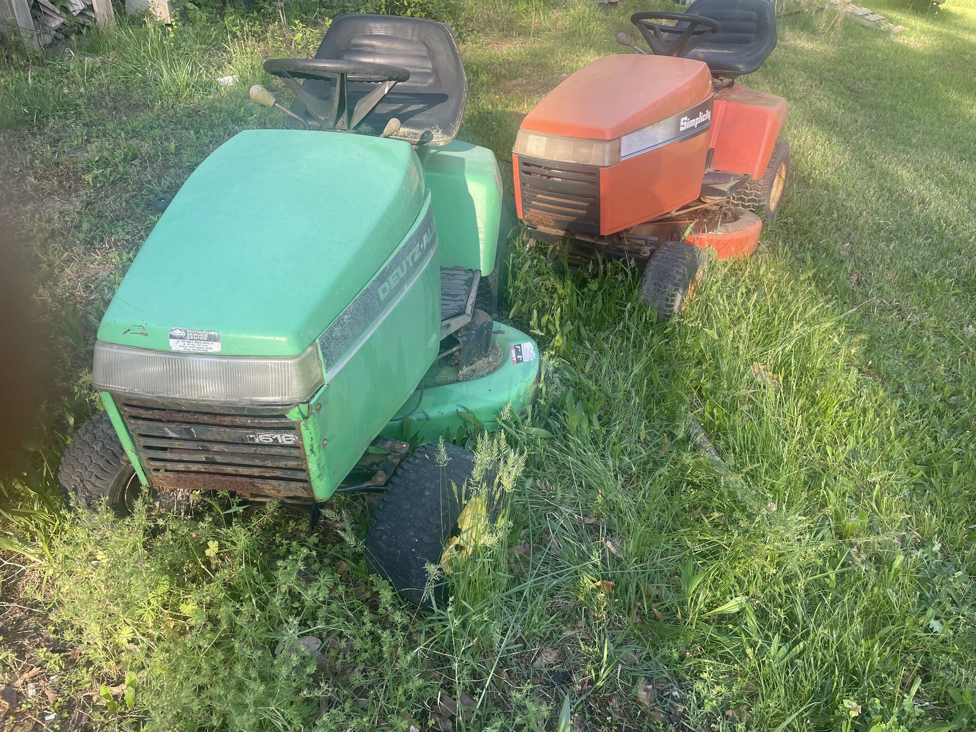 Riding Lawn Mowers