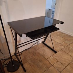 Black Desk 