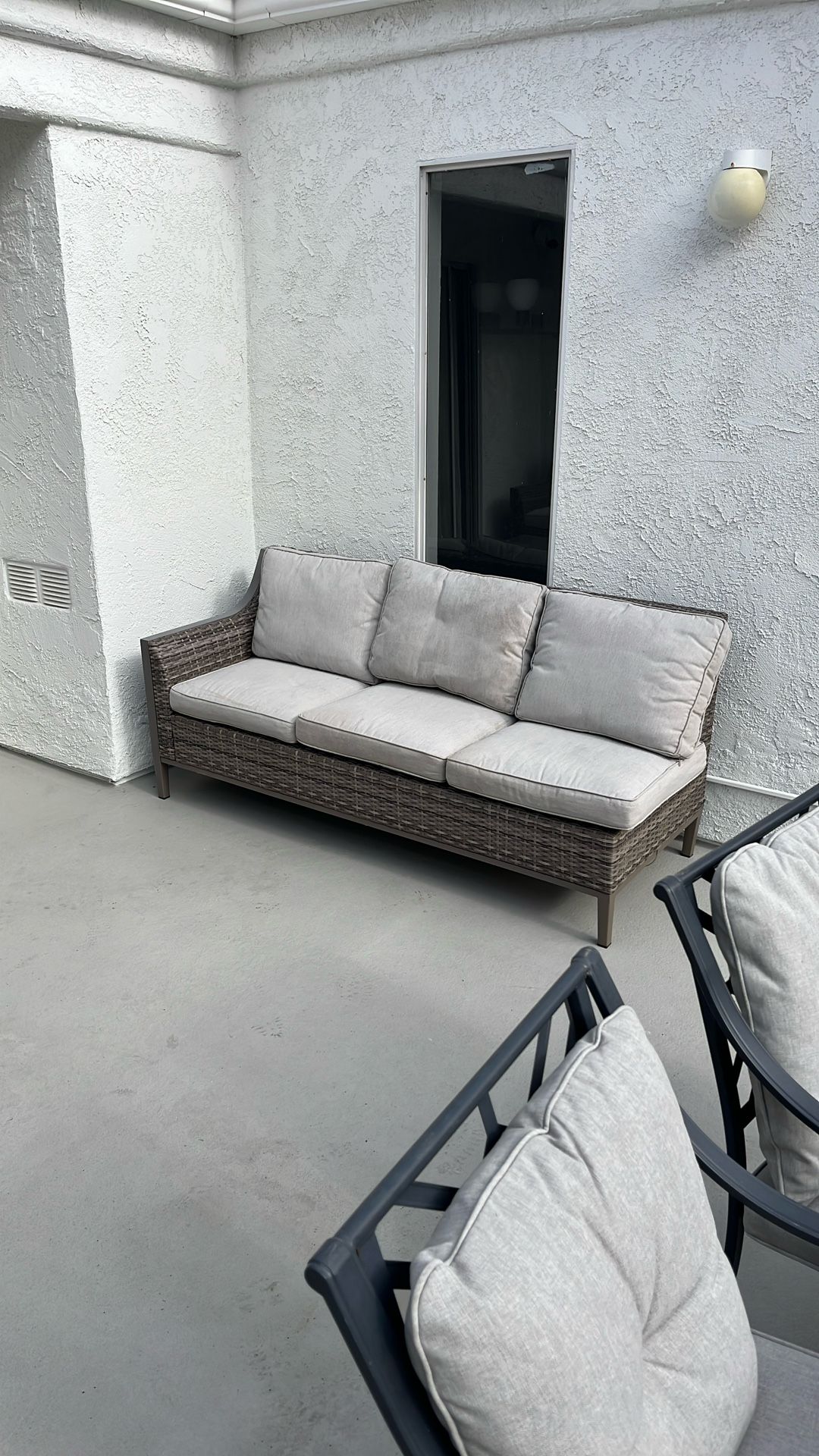 Patio Furniture Good Condition