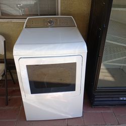 GE Electric ⚡ Dryer 60 Day Guarantee Like New Condition $180  Used For One Month 
