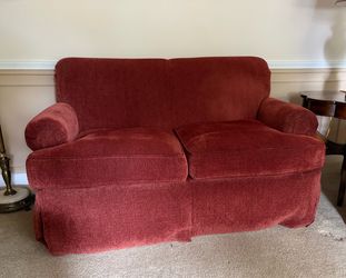 Burgundy/Wine Love Seat—Drexel Heritage