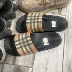 burberry slides 