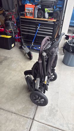 Chicco Active jogging stroller