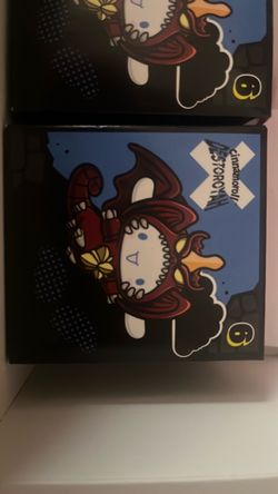 Godzilla x Hellokitty