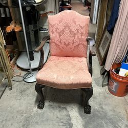 Antique Accent Chair(Fayettville Ga)