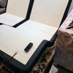 New beautiful split King or (2) XL Twin Sealy Ease 2.0 head and foot adjustable bases with wireless remotes 