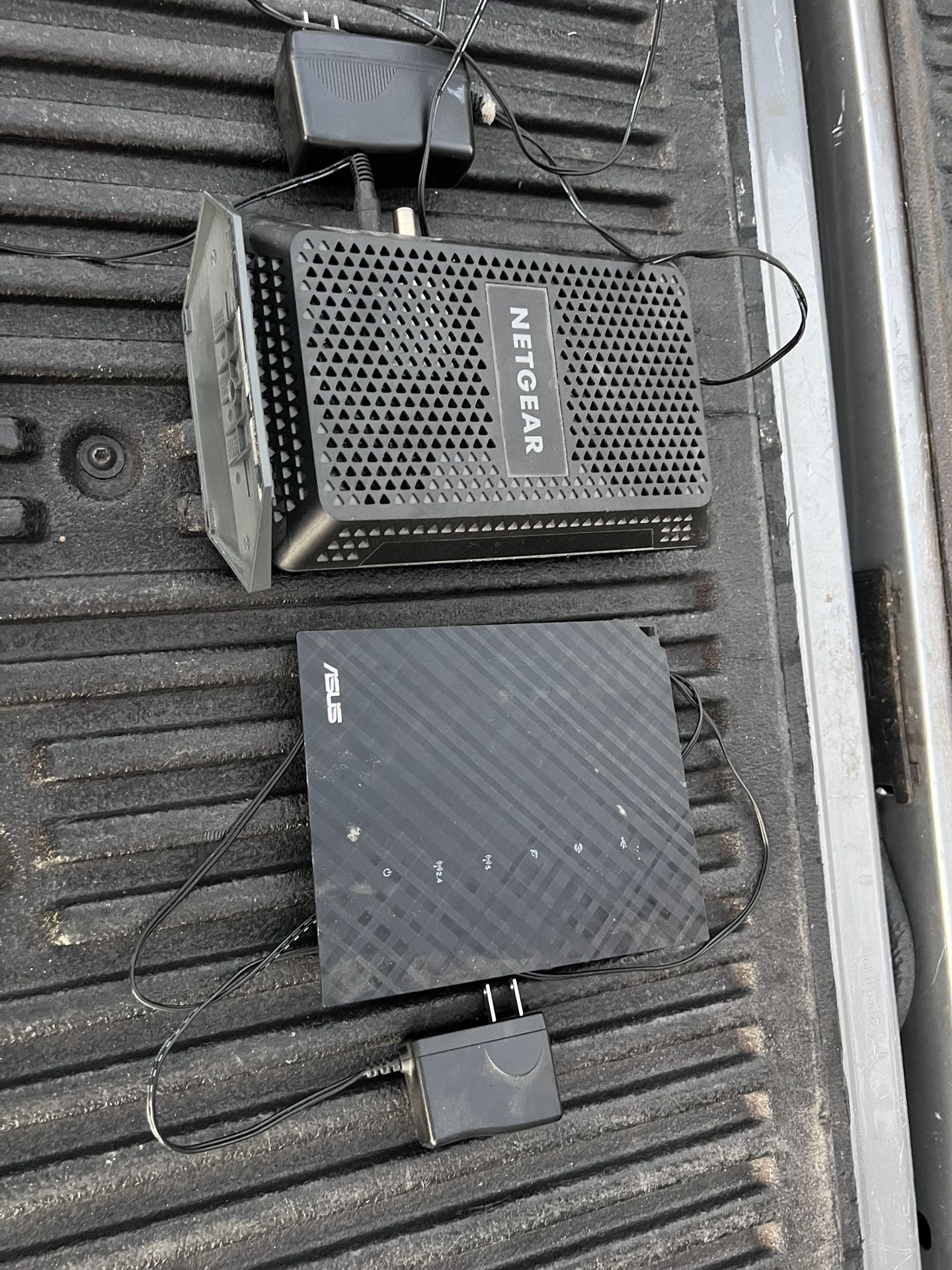 NETGEAR CM600 Cable Modem + ASUS WiFi Router – WORKING – Quick Sale Bundle