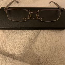 Burberry Glasses And Case 
