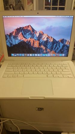 Laptops available mac books