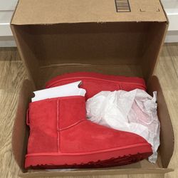 Size 13 UGG Classic - Red