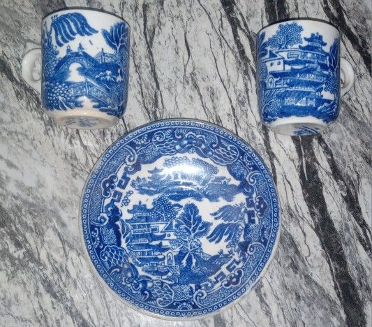 Japenese Willow Rare Sugar Bowl And Two Coffee Cups