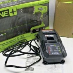 *NEW* Ryobi P1810 18-Volt ONE+ Lithium-Ion Cordless Drill Driver Kit LOT 0556