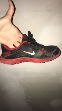 Boys Nike’s size 4