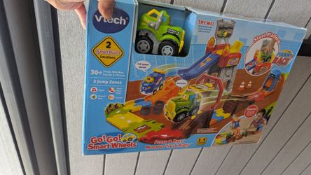 VTech Go! Go! Smart Wheels Press & Race Monster Truck Rally