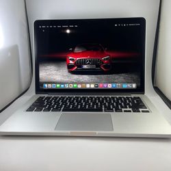Apple MacBook Pro 13” 2015 3.1Ghz i7 16GB RAM 1TB SSD